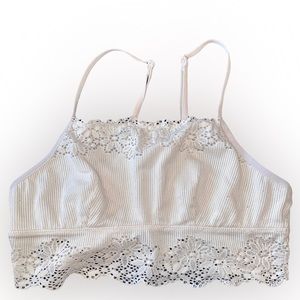 AERIE CREAM RIBBED TACE TRIM BRALETTE // SIZE SMALL🤍